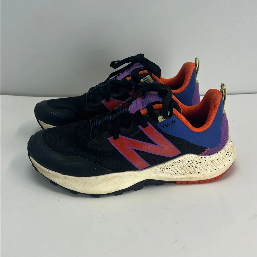 New Balance Trail Running Sneakers Dynasoft Nitrel V4 Womens 7.5 Hiking Shoes